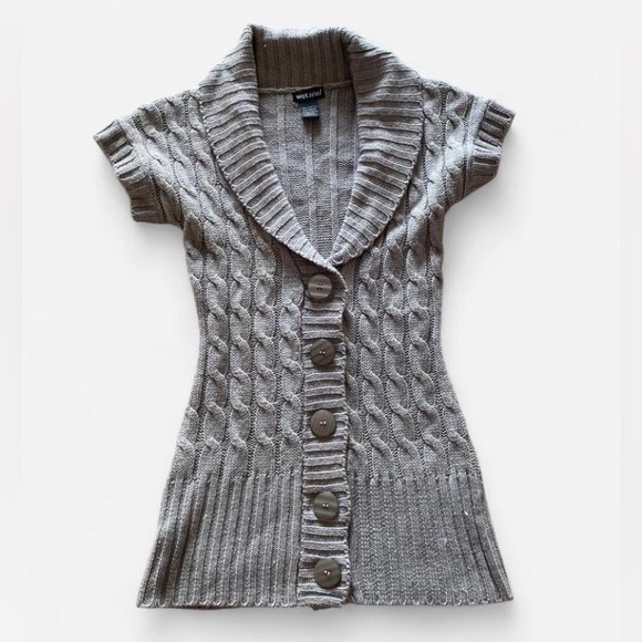 SOLD - Picture 4 of 7